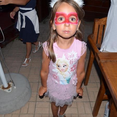 Club De Vacanta Corabia Piratilor-Mamaia Nord Năvodari Zewnętrze zdjęcie