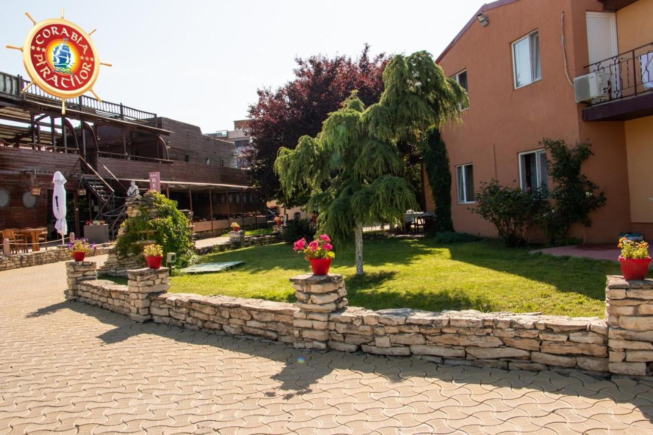 Club De Vacanta Corabia Piratilor-Mamaia Nord Năvodari Zewnętrze zdjęcie