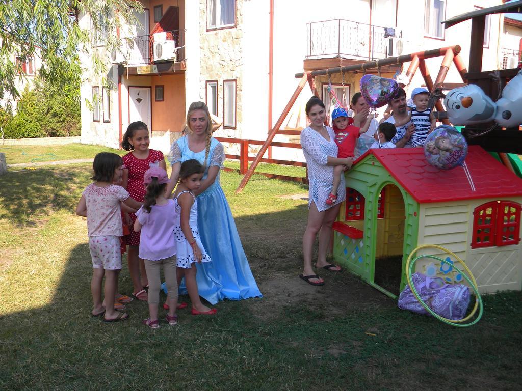 Club De Vacanta Corabia Piratilor-Mamaia Nord Năvodari Zewnętrze zdjęcie
